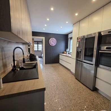 Maison 6 pièces 396000 €