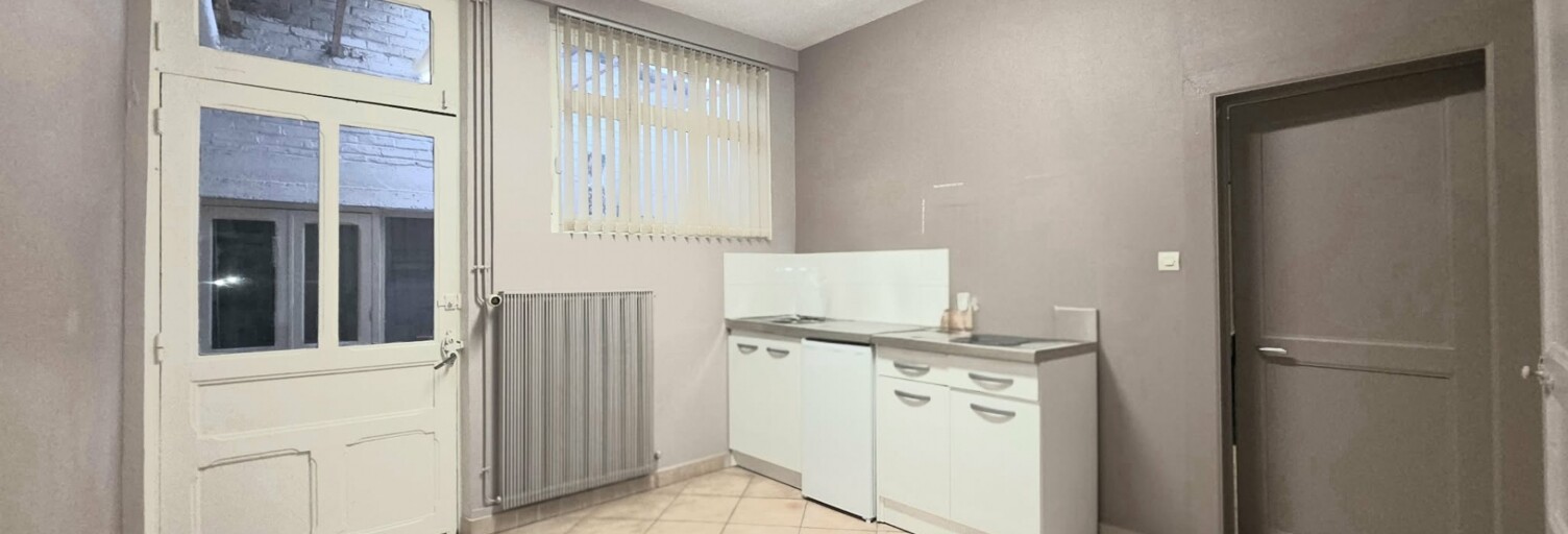 Immeuble  225 m² à vendre à Hirson (02500)