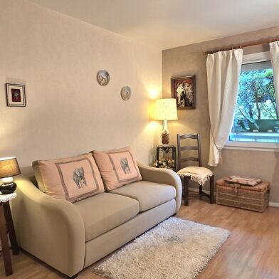 Appartement 4 pièces 249000 €