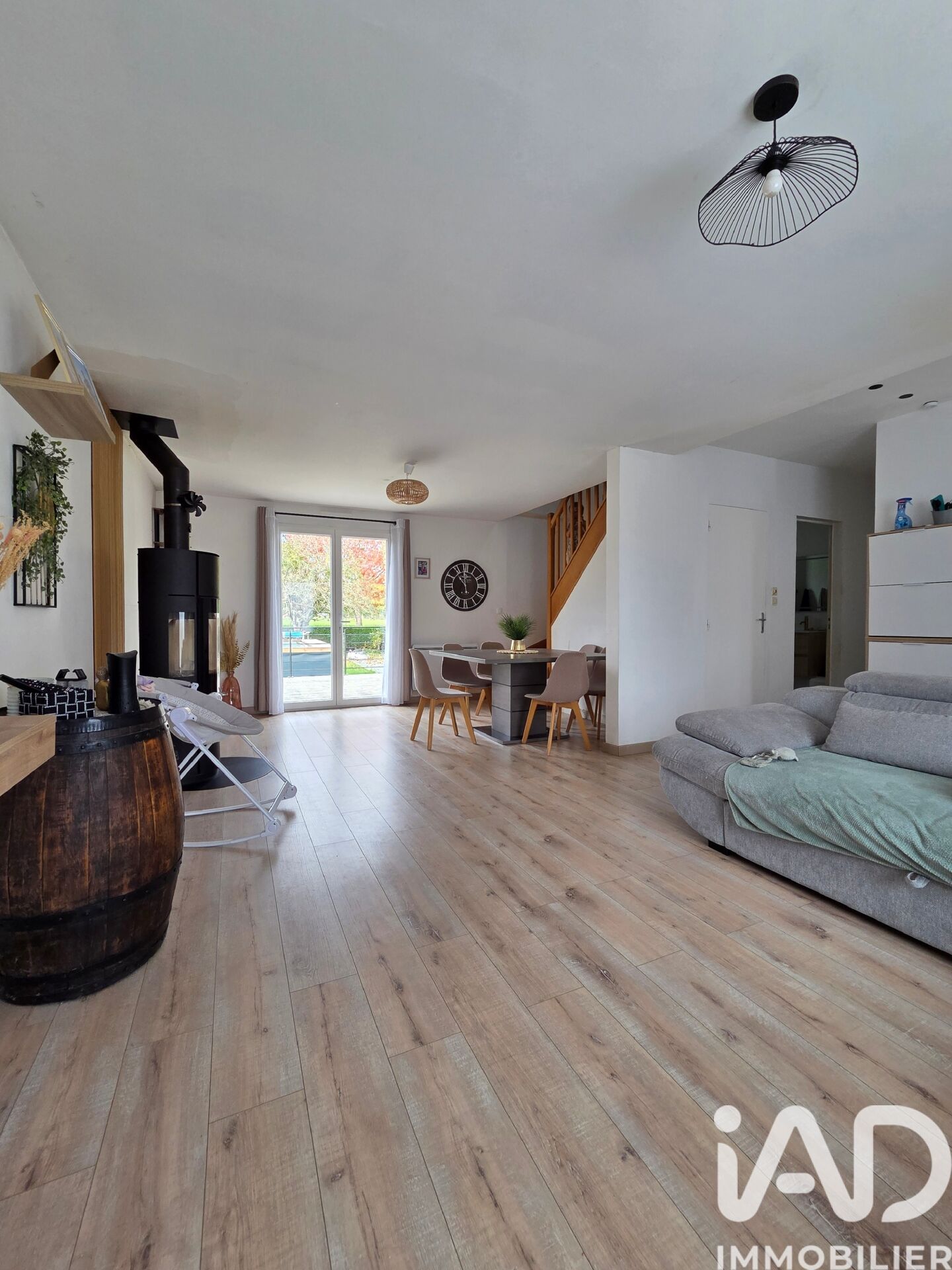 Mezieres-Sur-Ponthouin - 116m² - 6p. - 4ch.