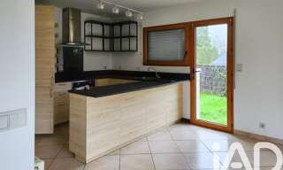 Maison 6 Pièces 107 m² à louer à Merlevenez (56700)