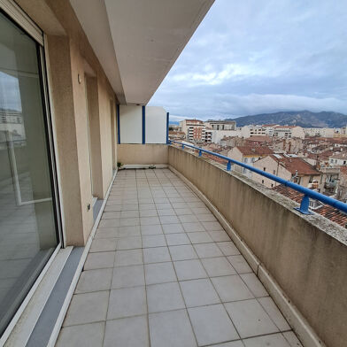 Appartement 2 pièces 844 €