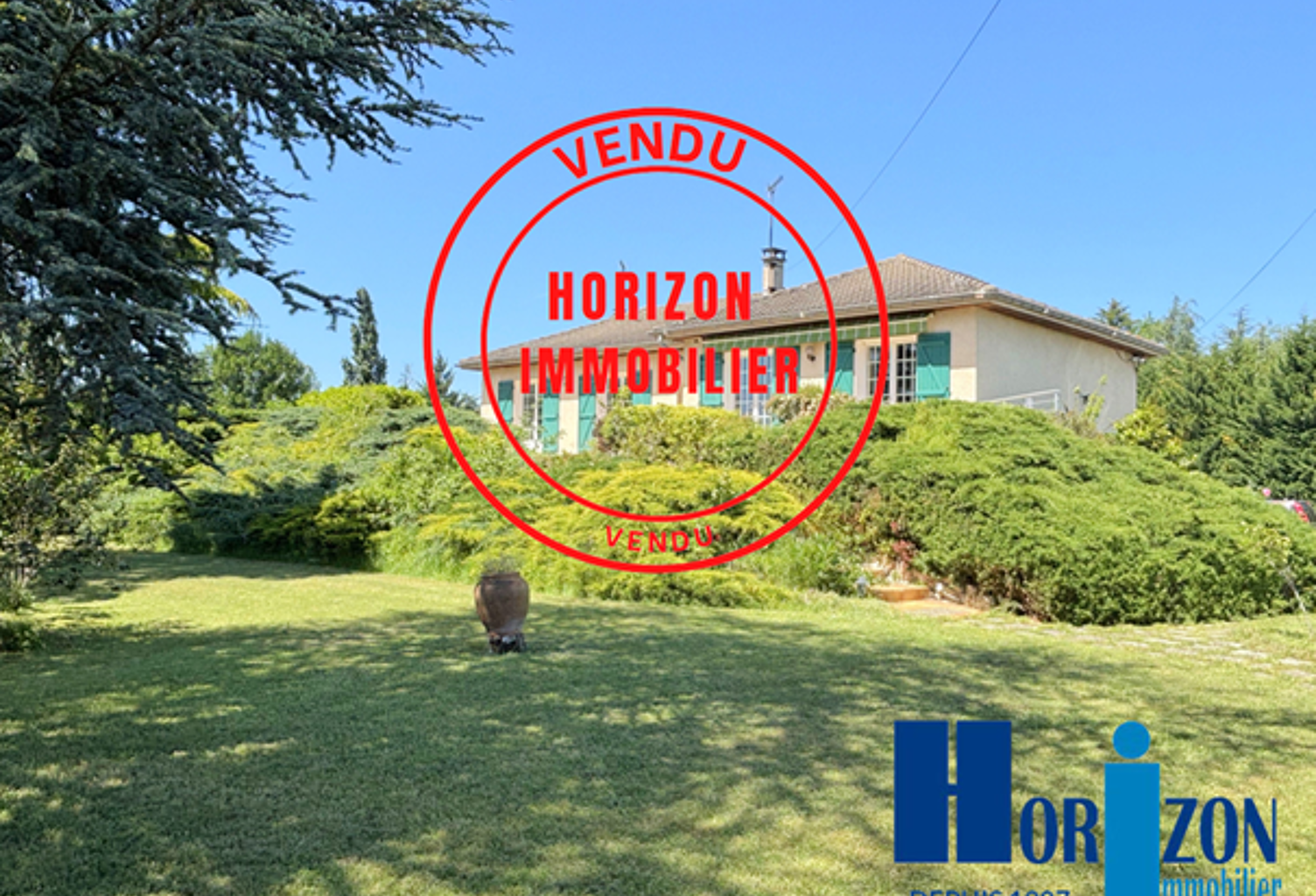EXCLUSIVITE: SAINT CYPRIEN GRANDE MAISON SUR GRAND TERRAIN A — photo 1