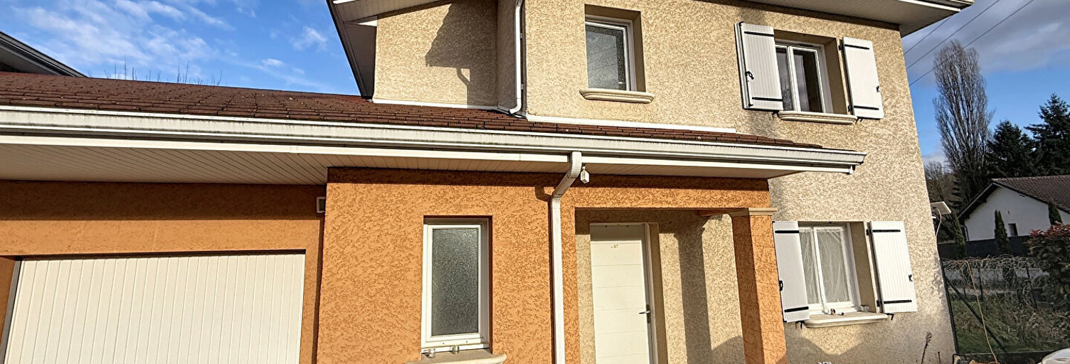 Maison 4 Pièces 96 m² à louer à Saint-Chef (38890)