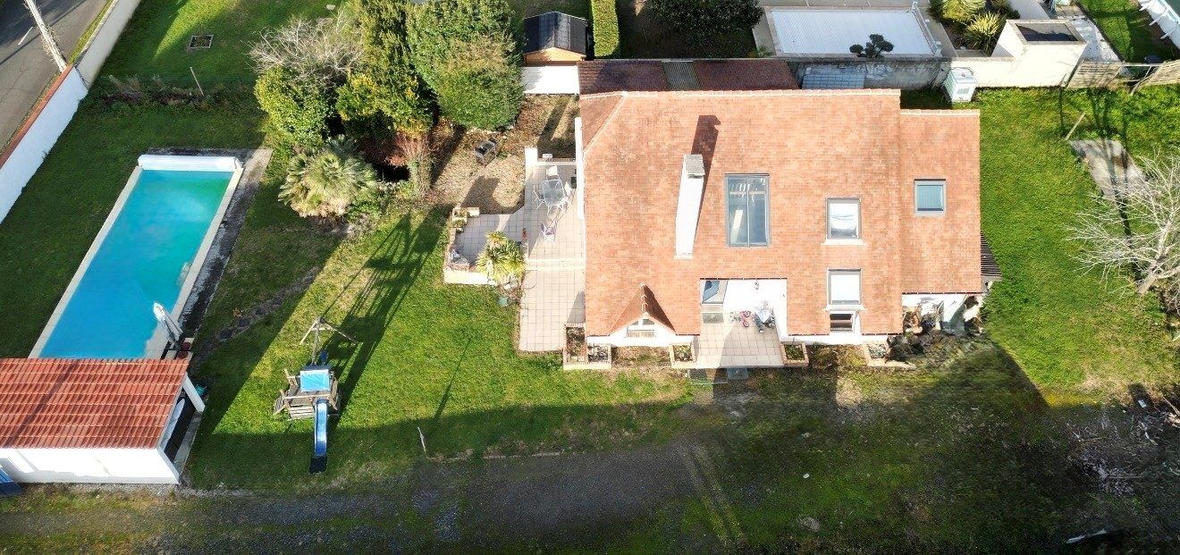 Lescar Maison 7 pièces 160 m²