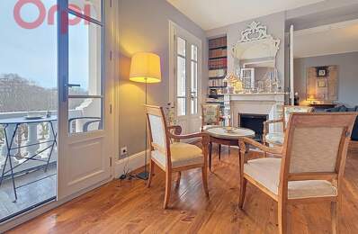 Appartement de prestige avec vue sur le Parc des Sources – Triangle d’Or de Vichy — photo du bien