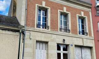 Maison 10 Pièces 237 m² à vendre à La Chartre-sur-le-Loir (72340)