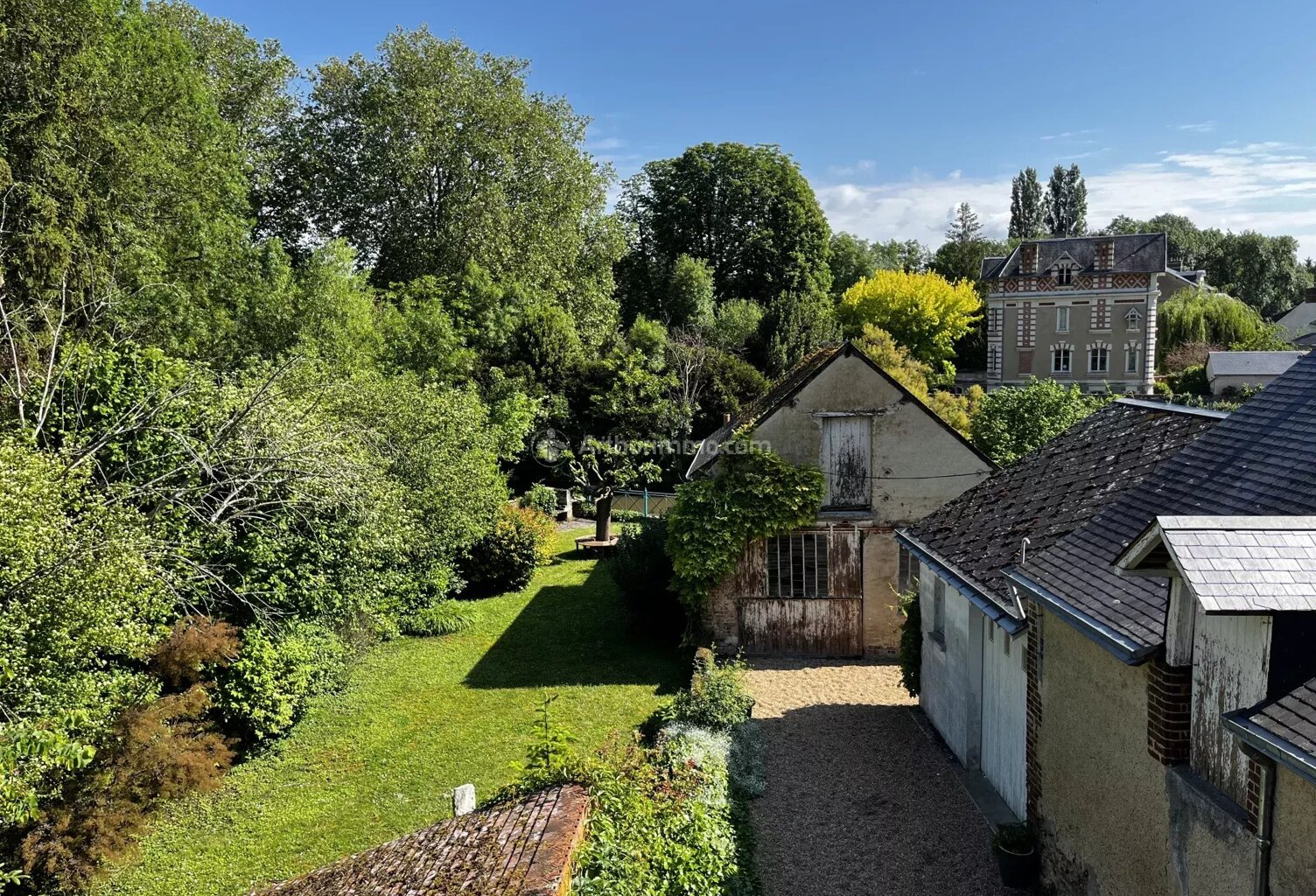 Charmante maison à vendre à La Chartre-sur-le-Loir — photo 1