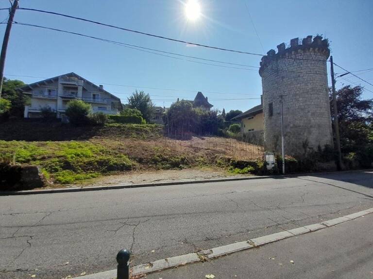 aix les bains terrain de 1615 m2 env ( projet de 8 appartements avec p.c purgé de tous recours) — photo 1