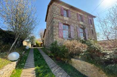 Maison 7 pièces 280800 €