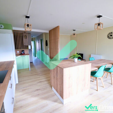 Appartement 3 pièces 900 €