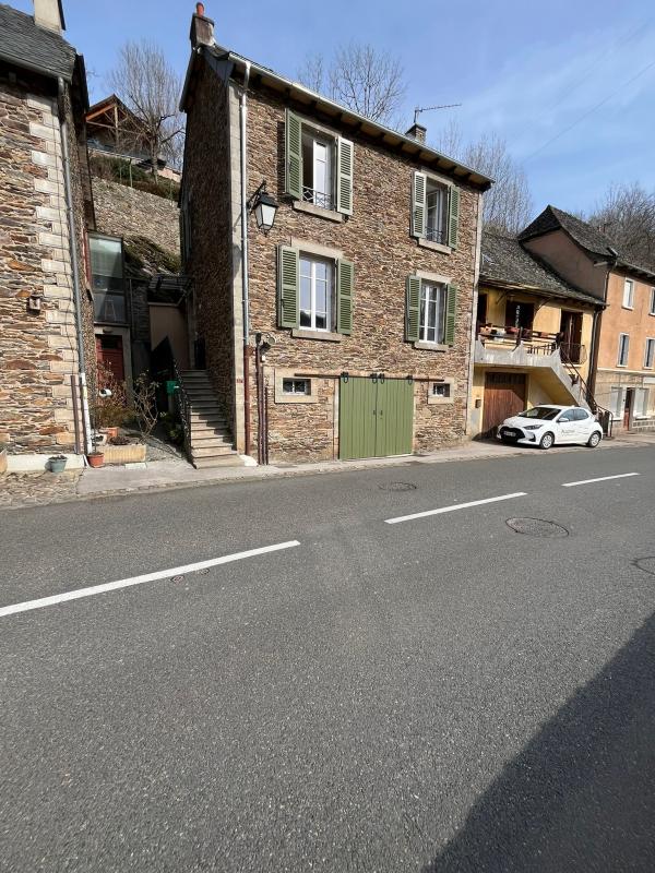 Villa / Maison  T3 à louer Conques-en-Rouergue 12320