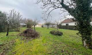 Terrain  738 m² à vendre à Semussac (17120)