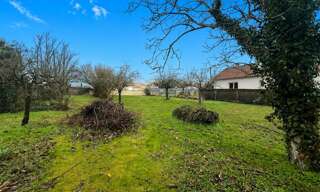 Terrain  738 m² à vendre à Semussac (17120)