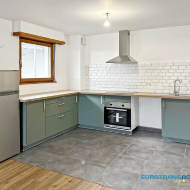 Appartement 3 pièces 895 €