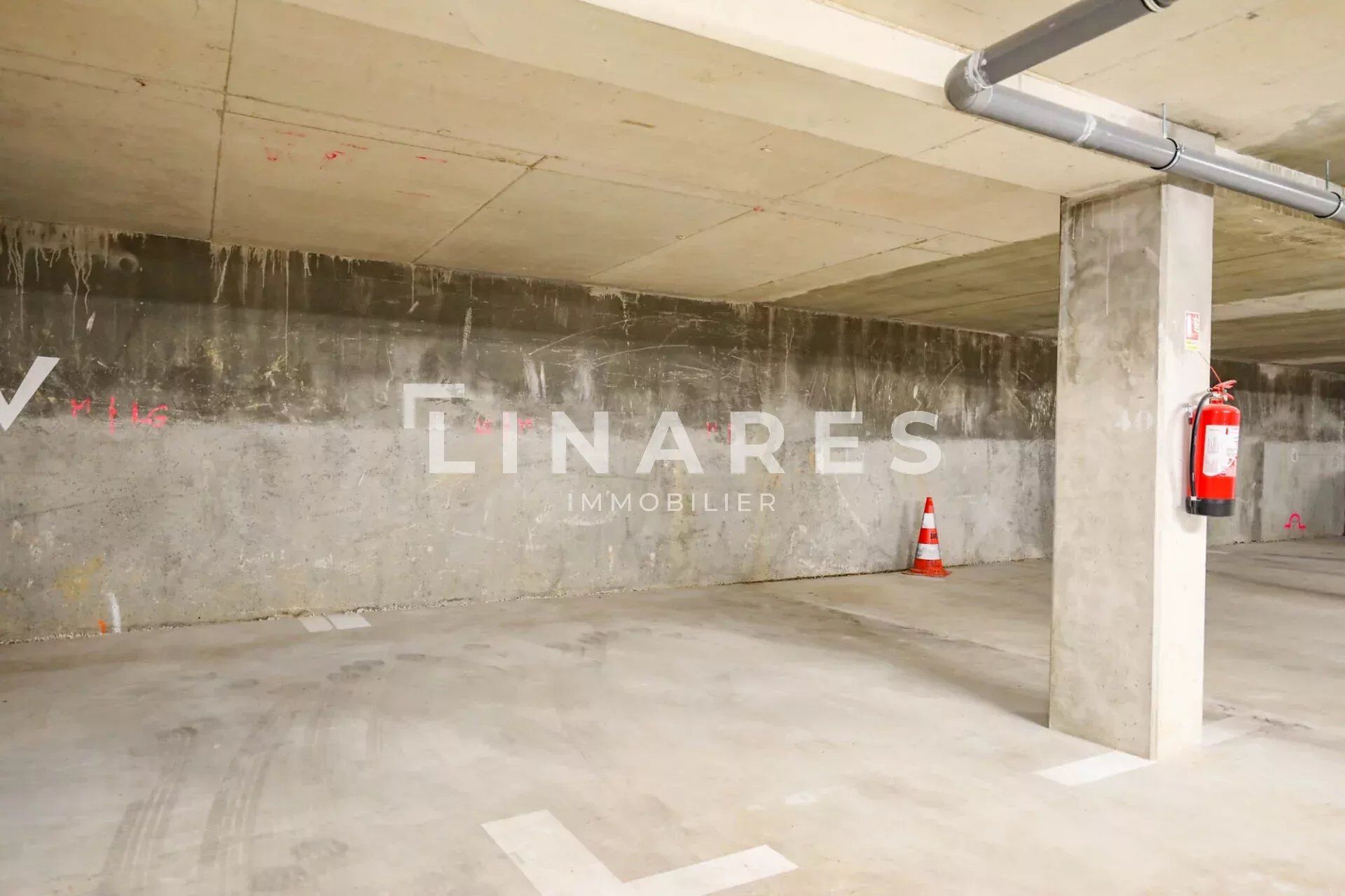 Parking  à vendre Marseille 10eme 13010