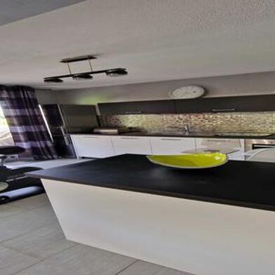 Appartement 2 pièces 1092 €