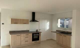 Maison 4 Pièces 90 m² à louer à Sainte-Hélène (33480)