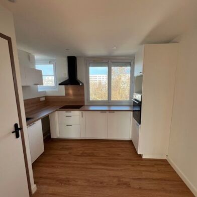 Appartement 4 pièces 1250 €