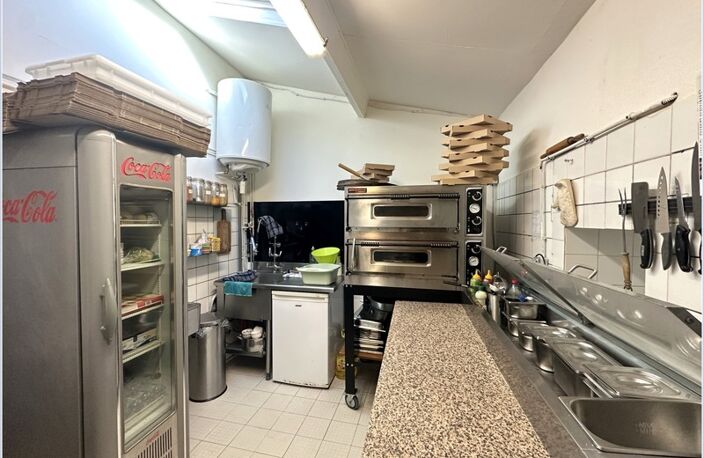 Fonds de Commerce Restaurant Pizzeria  Bon emplacement  à Courville-sur-Eure (28190) Licence III — photo 5