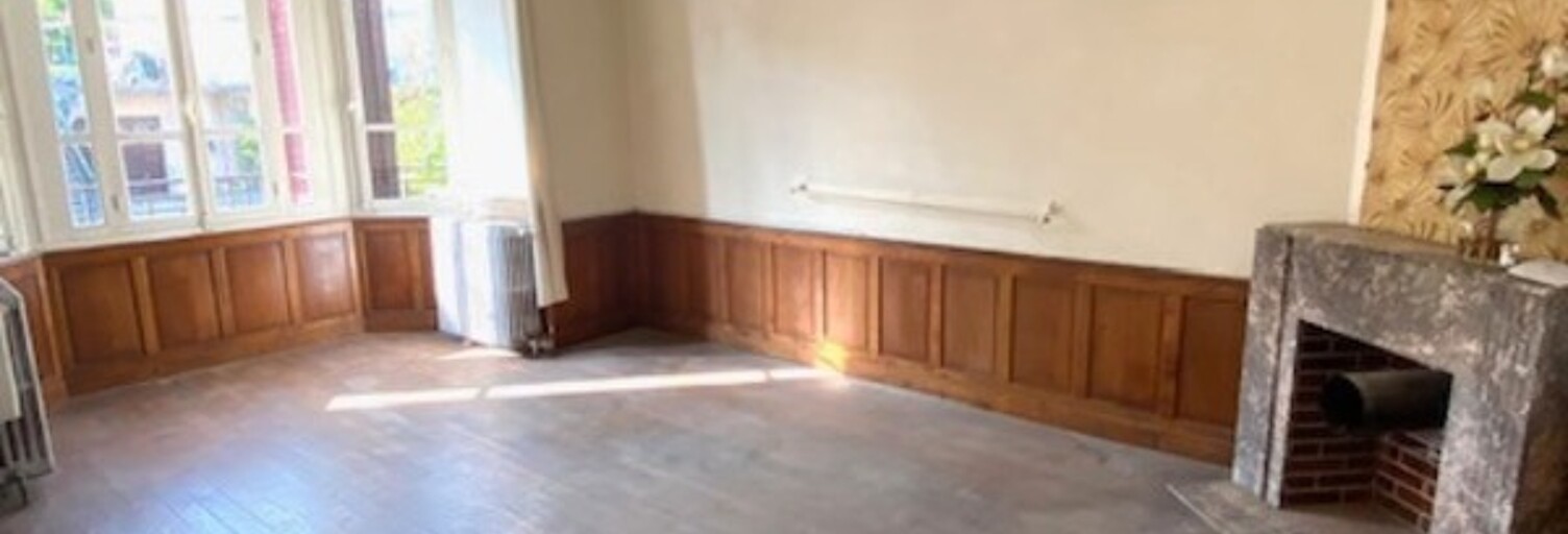 Maison 8 Pièces 154 m² à vendre à Lons-le-Saunier (39000)