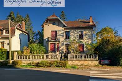 Maison 8 pièces 325000 €