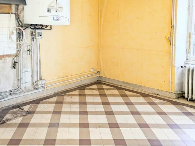 EN EXCLUSIVITE LONS LE SAUNIER (39) MAISON DE VILLE  5 min du centre-ville – Jardin — photo du bien