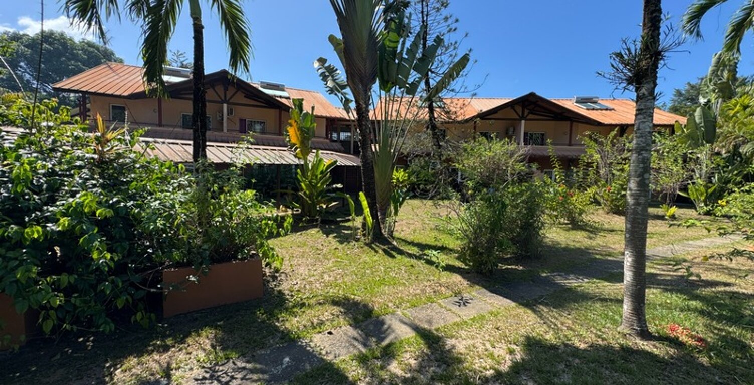 Spécial investisseur avisé, vente de l’hôtel restaurant La Chaumière, fonds et immobiliers idéalement situés à Matoury, près de Cayenne — photo 1