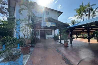 Commerce  2550000 €