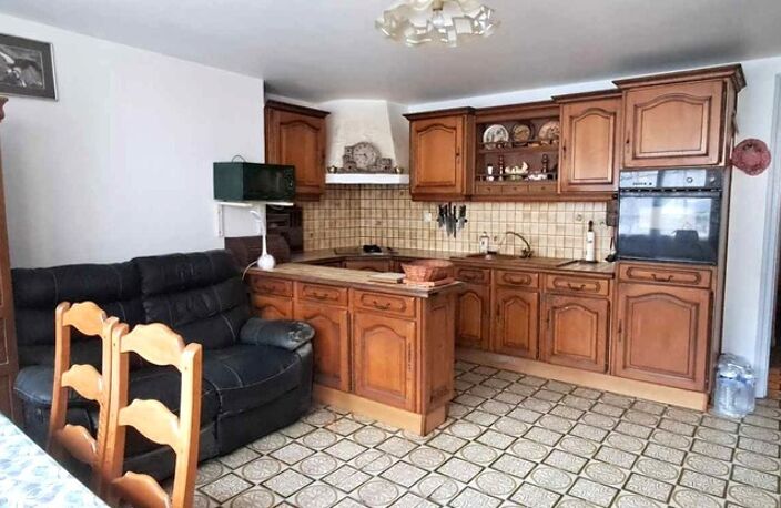 Maison avec boutique au cœur de Sarrancolin — photo 4