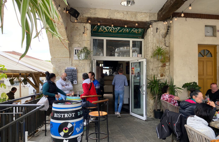 Dpt Gers (32), à vendre VIC FEZENSAC, fonds de commerce BAR-RESTAURANT - Possibilité de vente à terme — photo 4