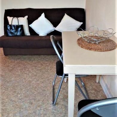 Appartement 1 pièces 420 €