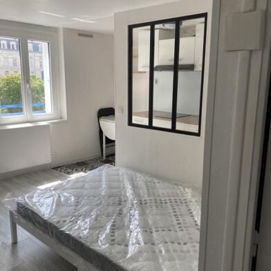 Appartement 1 pièces 410 €