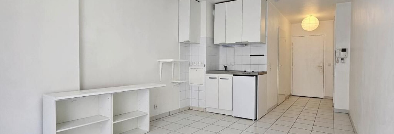 Appartement 1 Pièce 25 m² à louer à Paris 18 (75018)