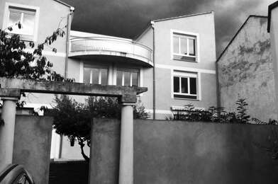 Appartement 4 pièces 910 €