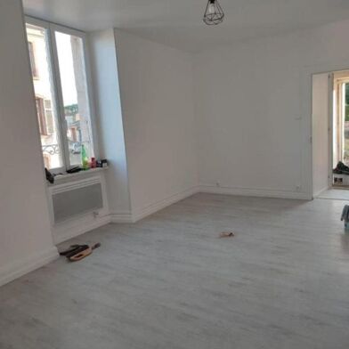 Appartement 2 pièces 560 €