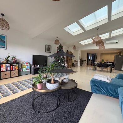 Maison 6 pièces 400000 €