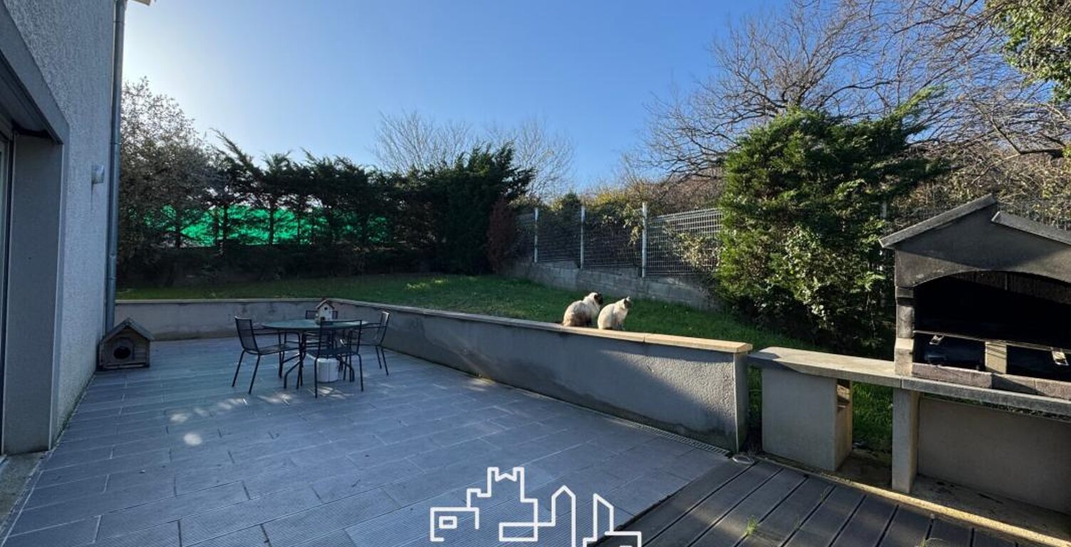 Maison à vendre Givors — photo 1