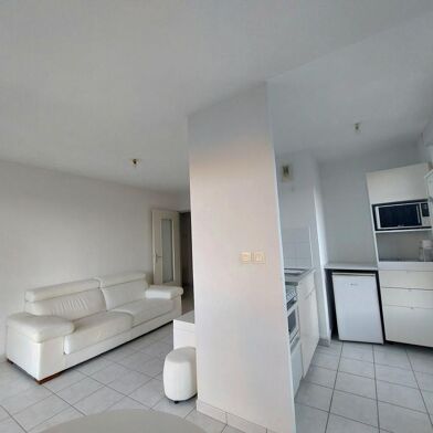 Appartement 2 pièces 745 €