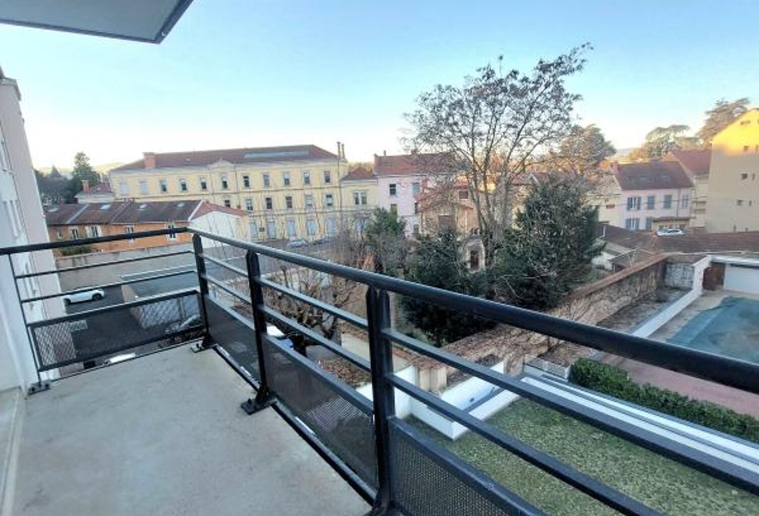 Appartement meublé a louer — photo 1