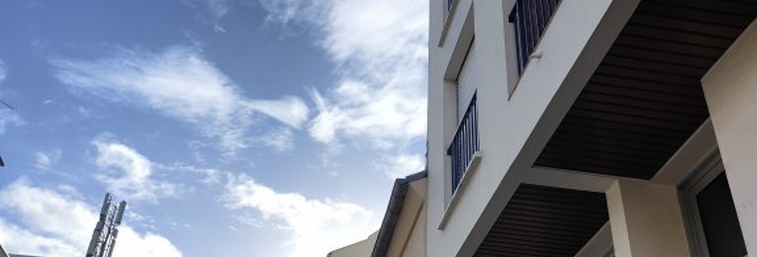 Garage   m² à louer à Clichy (92110)