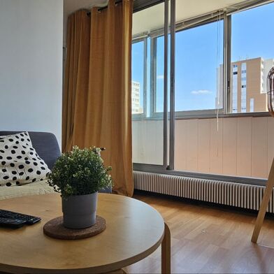 Appartement 1 pièces 560 €