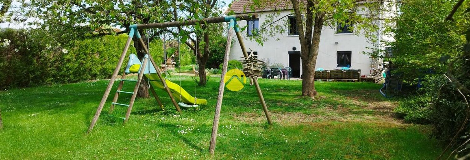 Maison 6 Pièces 149 m² à vendre à Levet (18340)