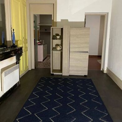 Appartement 3 pièces 750 €