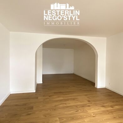 Appartement 2 pièces 540 €