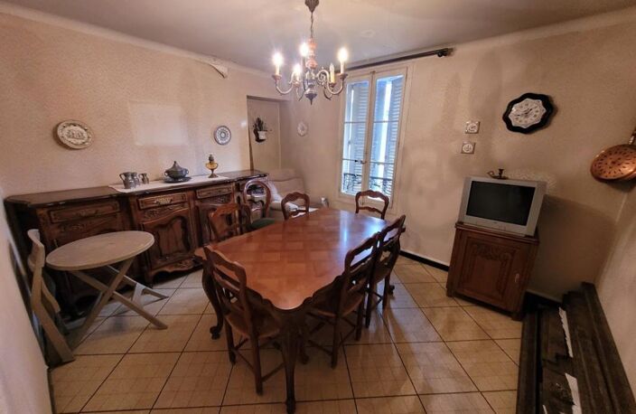 Maison À Vendre Avignon Intra-Muros, 75 m², 3 chambres, courette et terrasse — photo 4