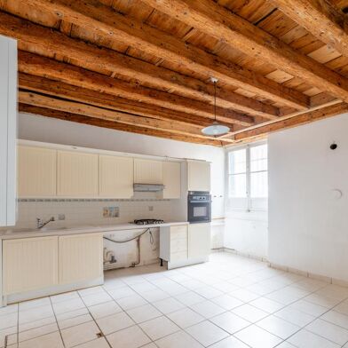 Maison  97500 €