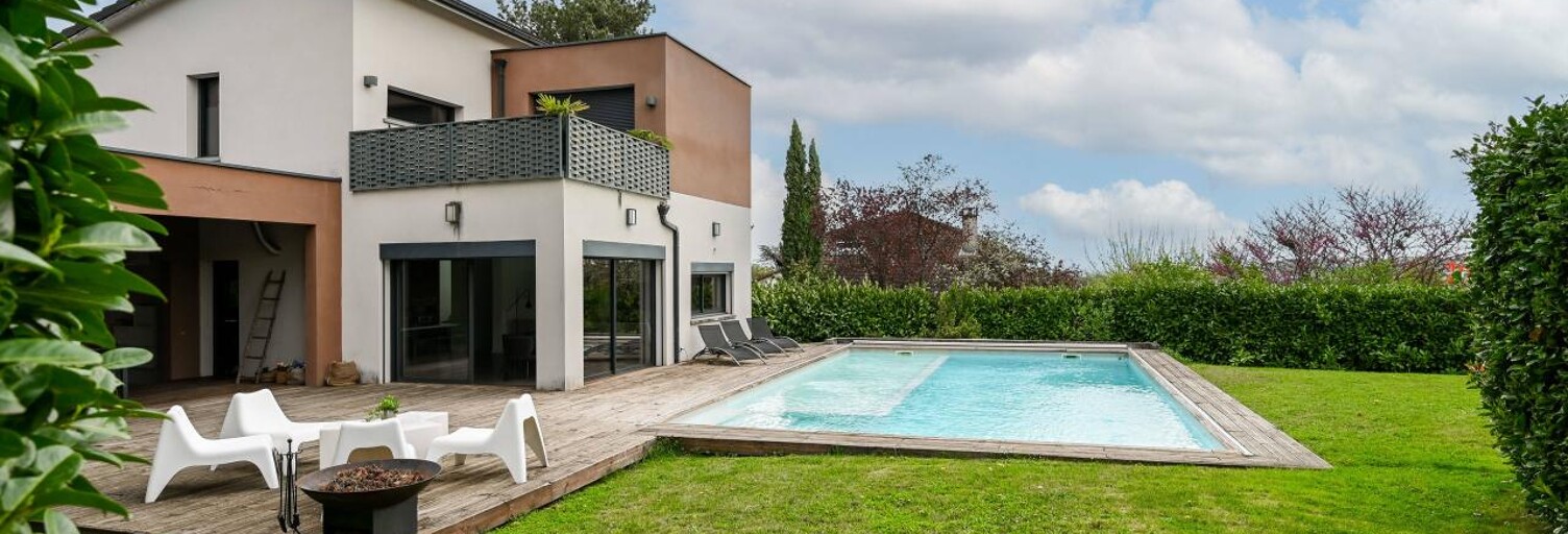 Maison 6 Pièces 165 m² à vendre à Tassin-la-Demi-Lune (69160)