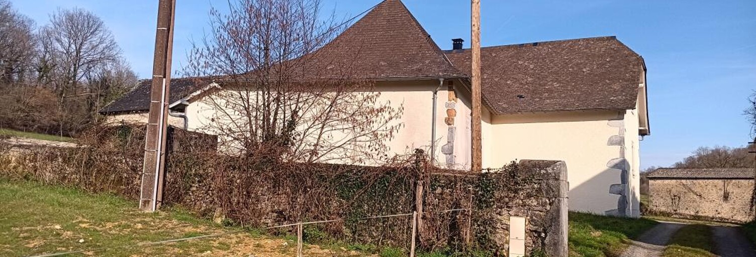 Maison 6 Pièces 200 m² à louer à Asson (64800)