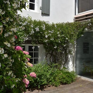 Maison 5 pièces 599000 €